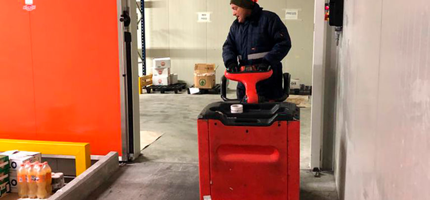 Il Consorzio di autotrasportatori Consar di Ravenna fornisce servizi di trasporto e di logistica integrata per la distribuzione della piccola e grande azienda con disponibilità di magazzini per lo stoccaggio di merci sfuse e su pallets